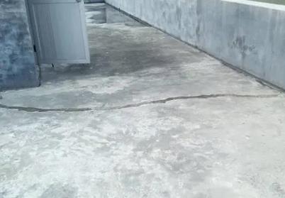 鄂尔多斯市楼顶漏水维修公司分享下如何解决卫生间隐蔽部位漏水的问题?